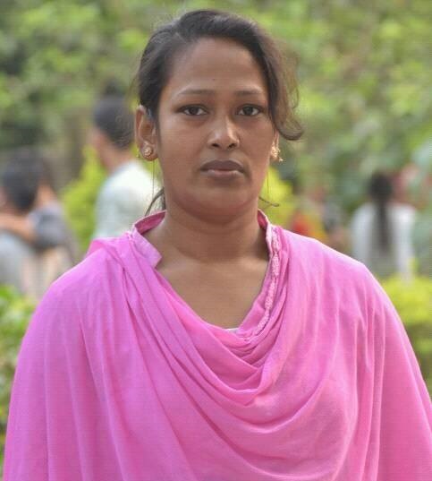 ই য়া স মি ন  অ ন ন্যা